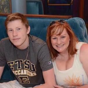 Meet your Posher, Bryce